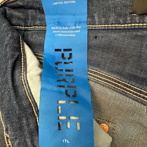 Limited edition (rare find) purple low rise skinny jeans - Picture 4 of 8